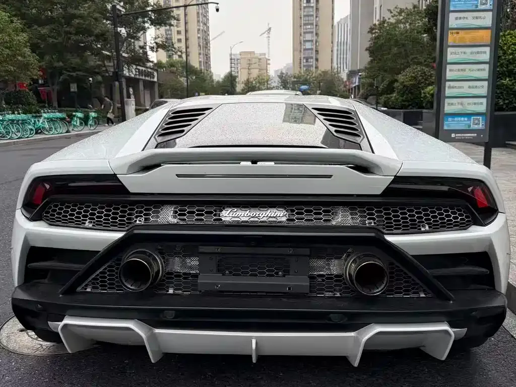 Lamborghini Huracan 2021 из CN, фото 2