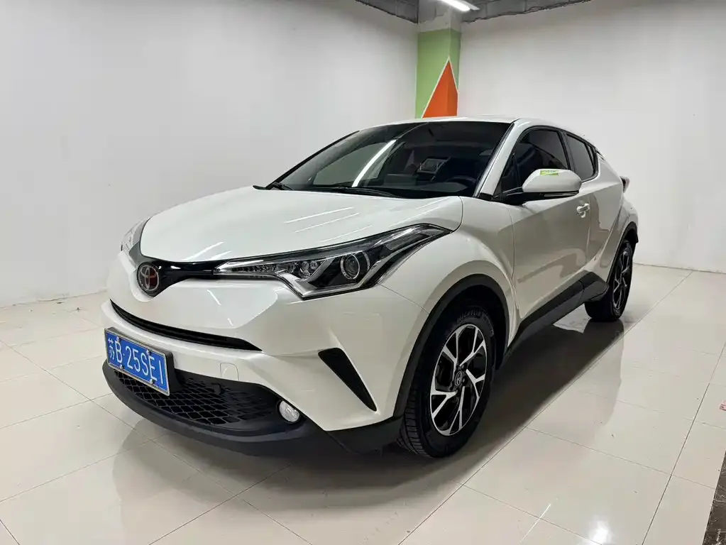 Toyota C-HR 2021 из CN, фото 1