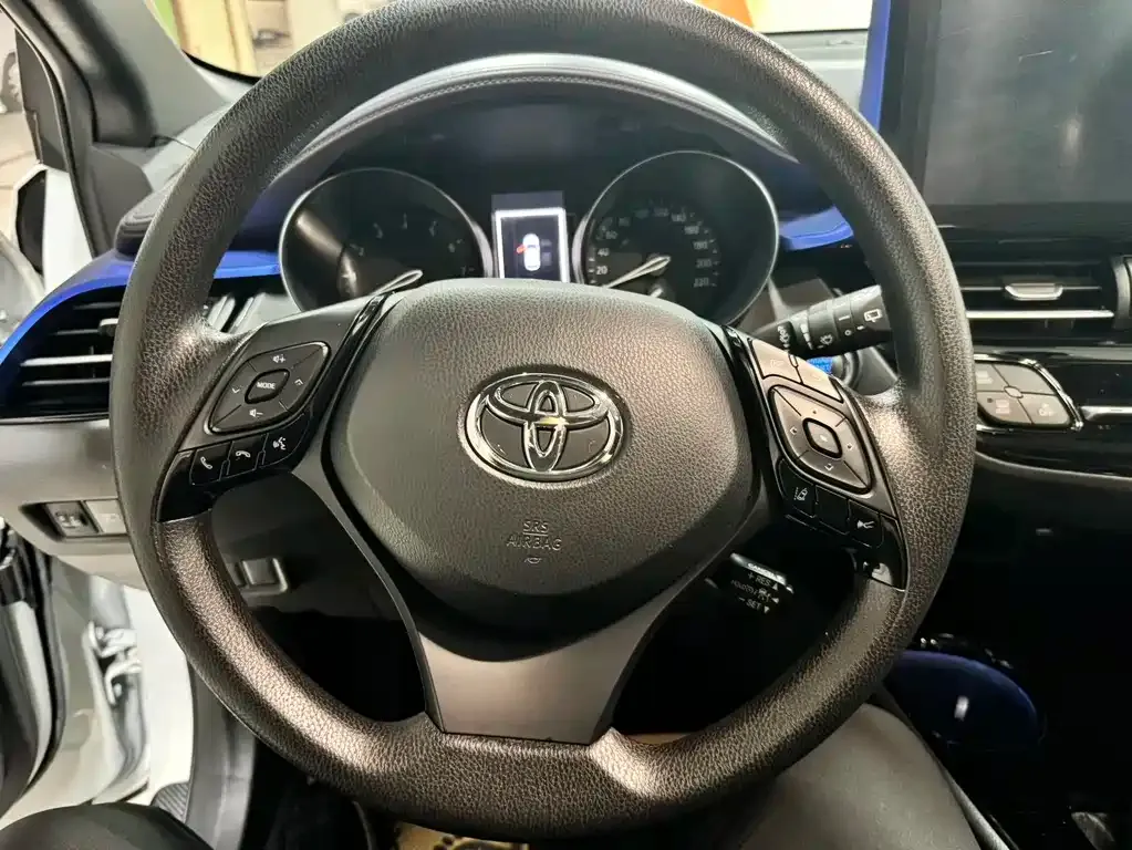 Toyota C-HR 2021 из CN, фото 10