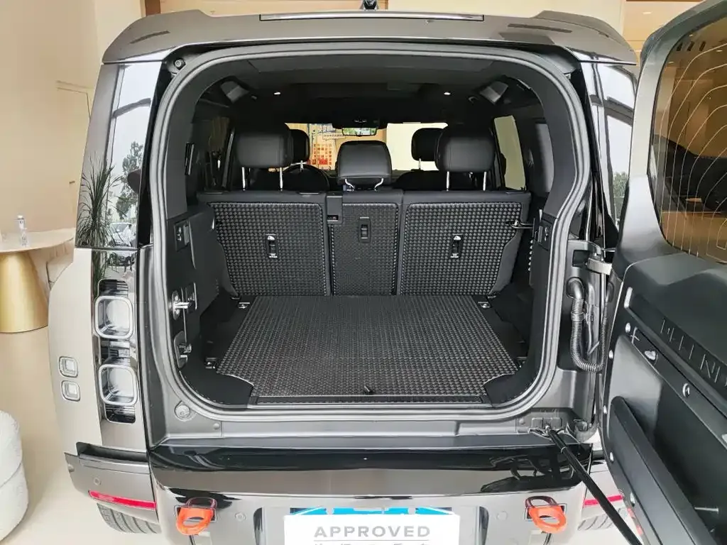 Land Rover Defender 2024 из CN, фото 8