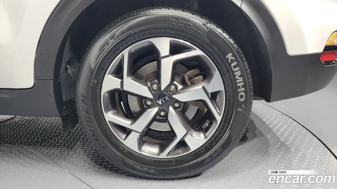 Kia Sportage — фото 5