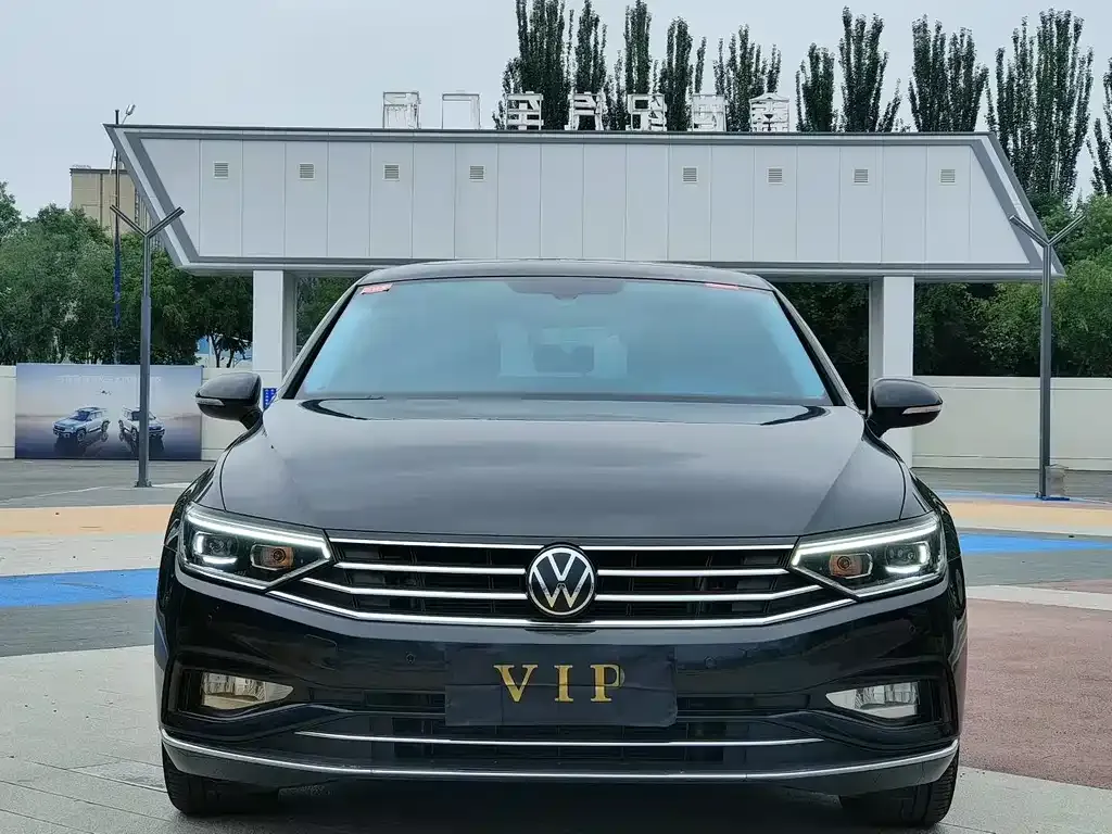 Volkswagen Magotan 2022 из CN, фото 2