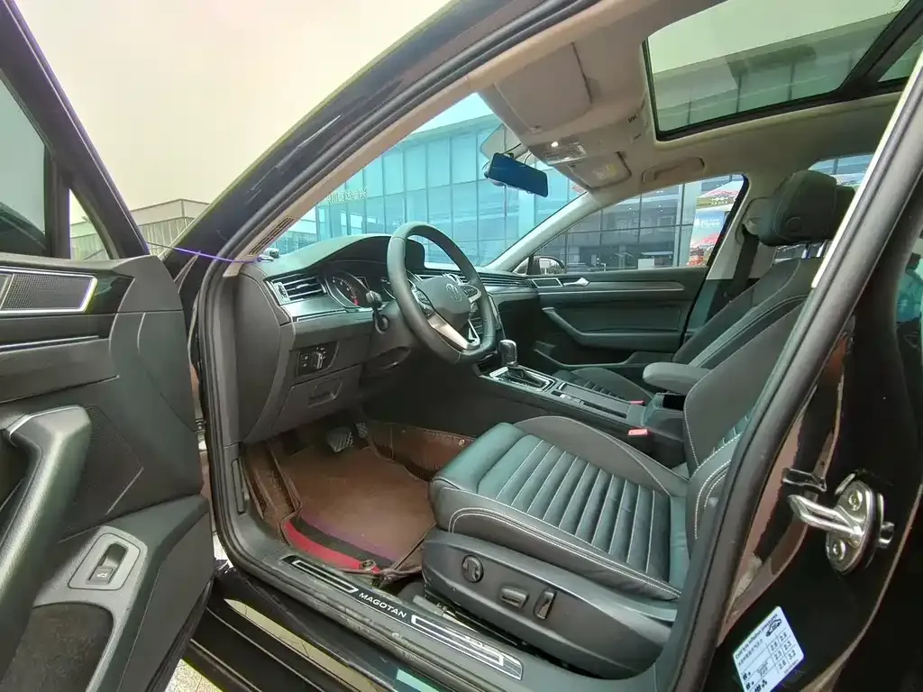 Volkswagen Magotan 2022 из CN, фото 6