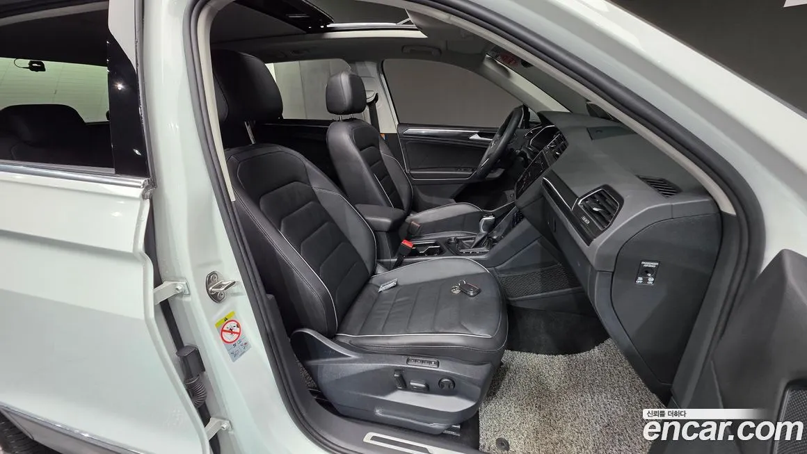Volkswagen Tiguan 2022 из KR, фото 10