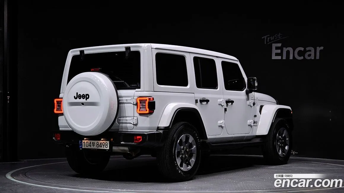 Jeep Wrangler 2022 из KR, фото 2