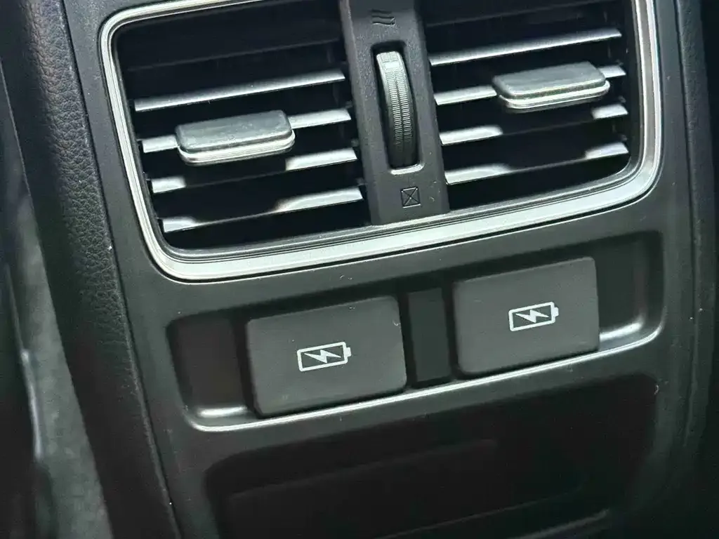 Honda Accord 2022 из CN, фото 10