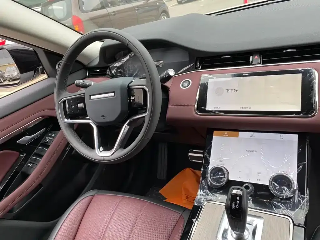 Land Rover Evoque — фото 7