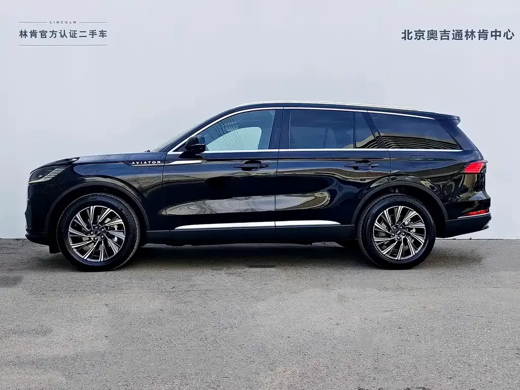 Lincoln Aviator 2025 из CN, фото 3
