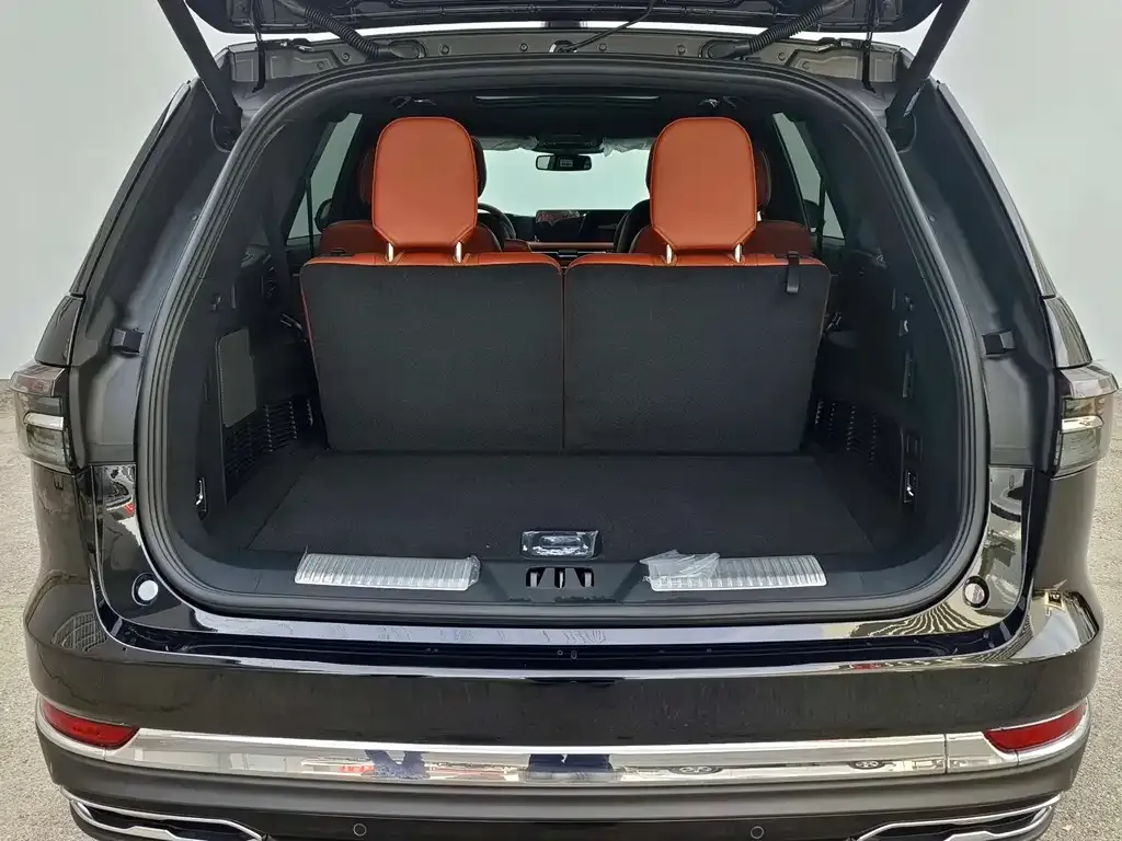 Lincoln Aviator 2025 из CN, фото 9