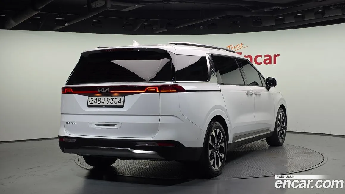 Kia Carnival 2023 из KR, фото 2