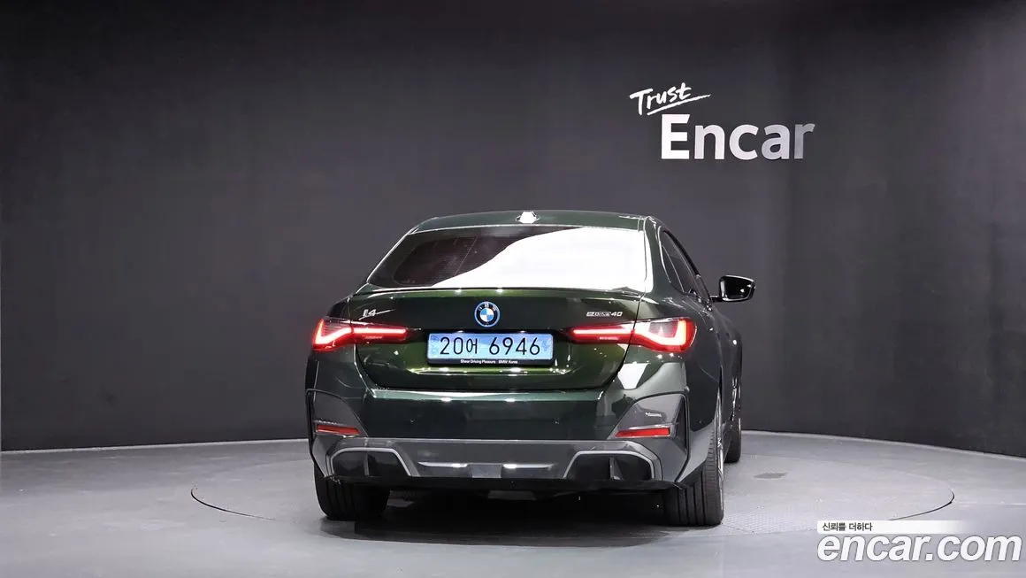 BMW i4 2022 из KR, фото 4