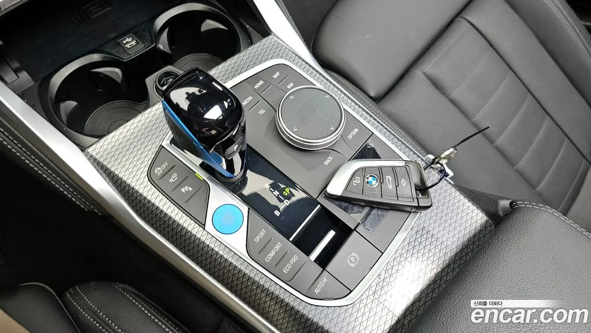 BMW i4 2022 из KR, фото 9