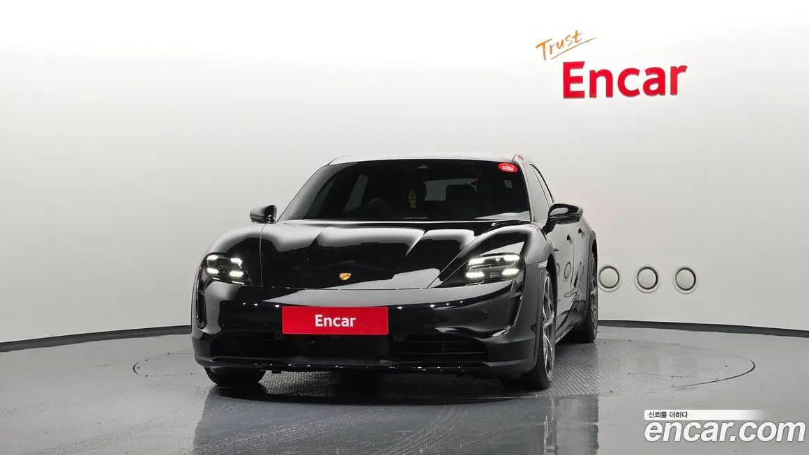 Porsche Taycan 2023 из KR, фото 3