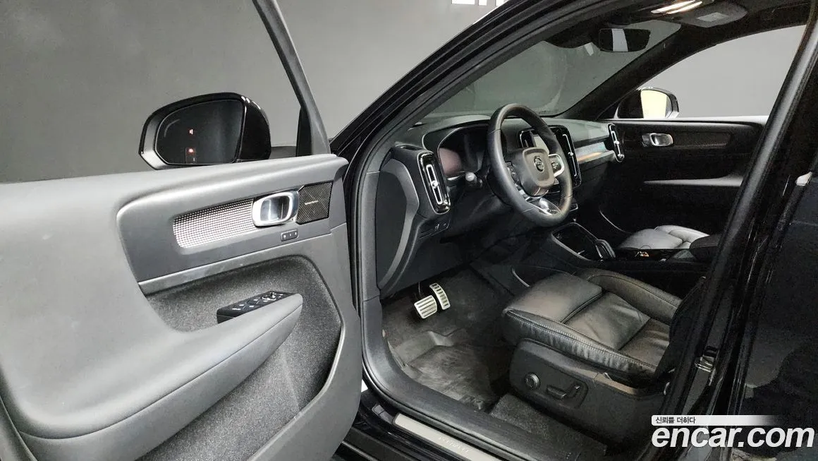 Volvo XC40 2022 из KR, фото 10