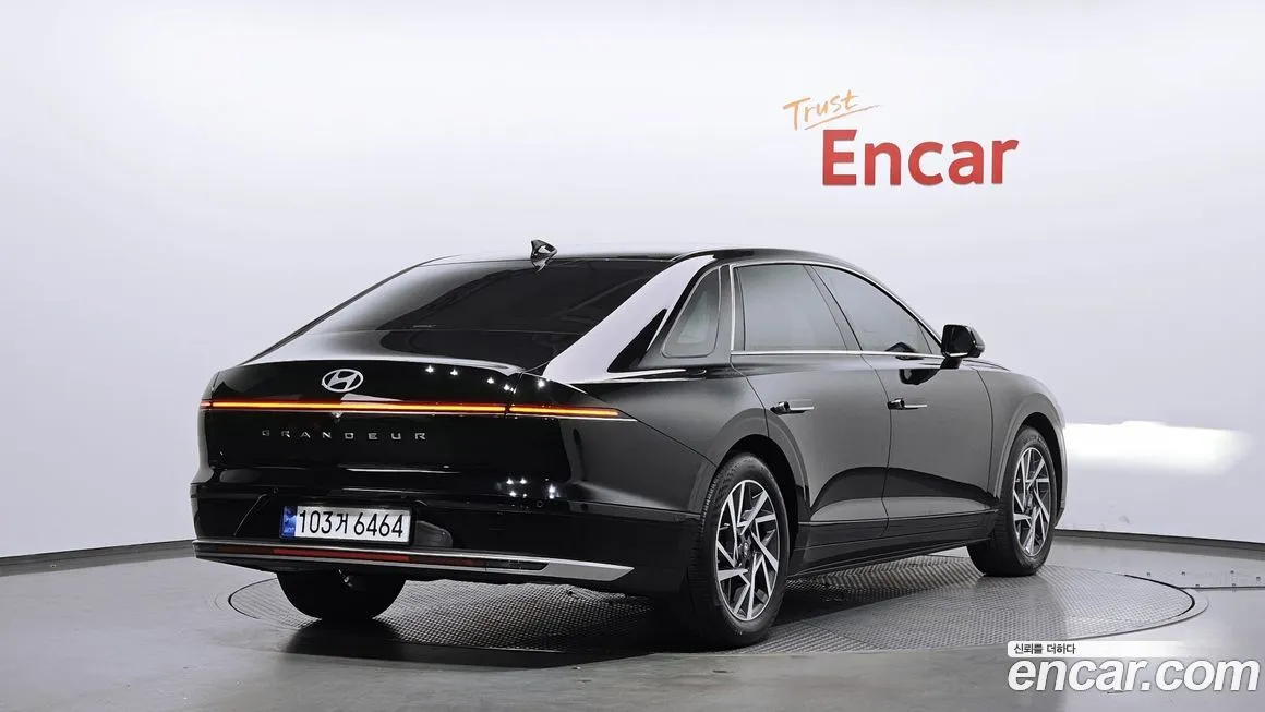 Hyundai Grandeur 2023 из KR, фото 2