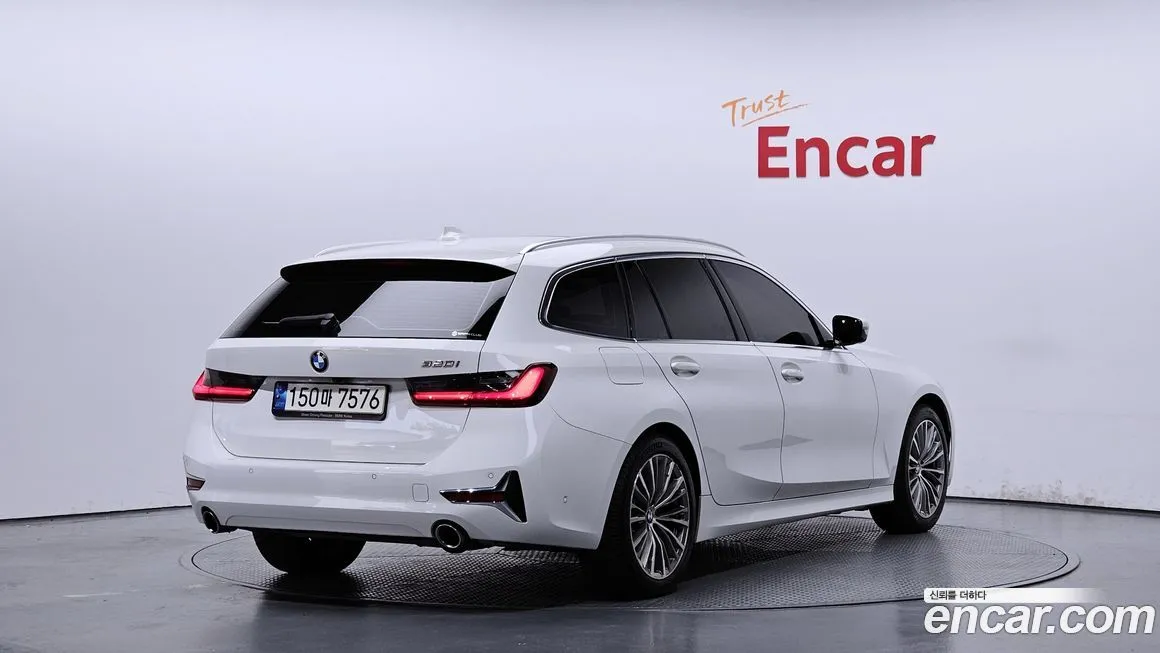 BMW 3-Series 2021 из KR, фото 2