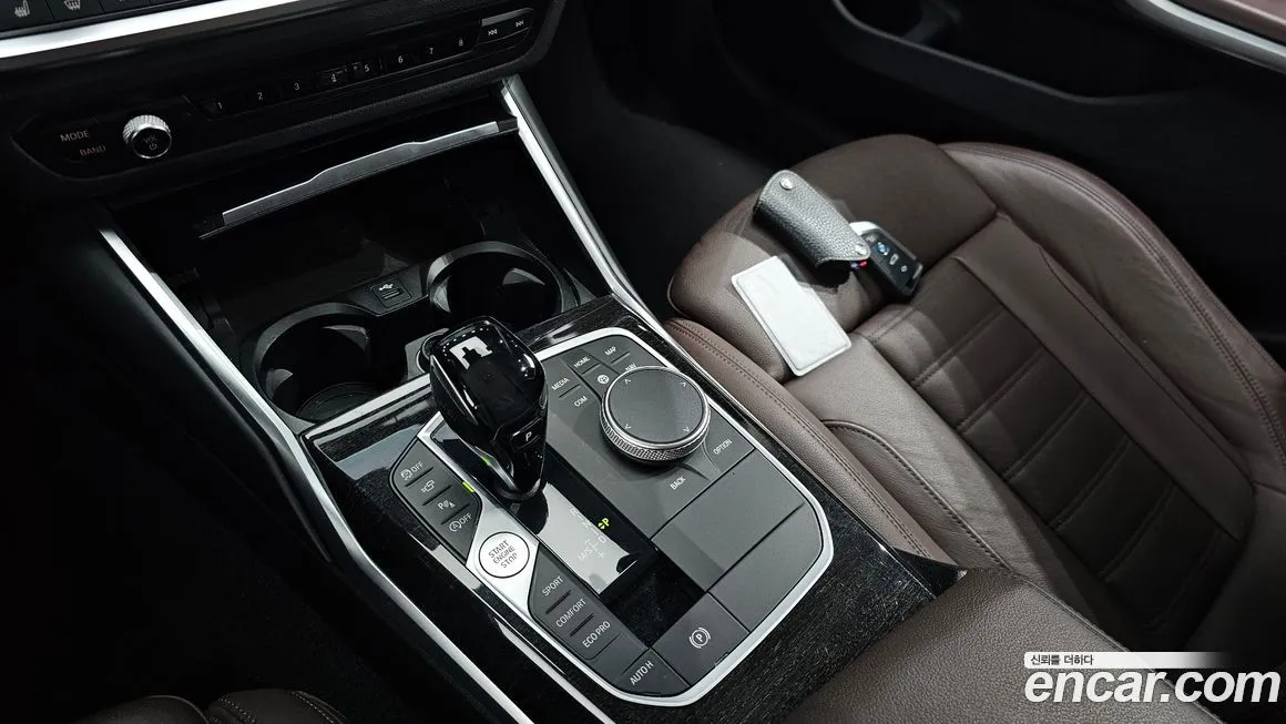BMW 3-Series 2021 из KR, фото 9