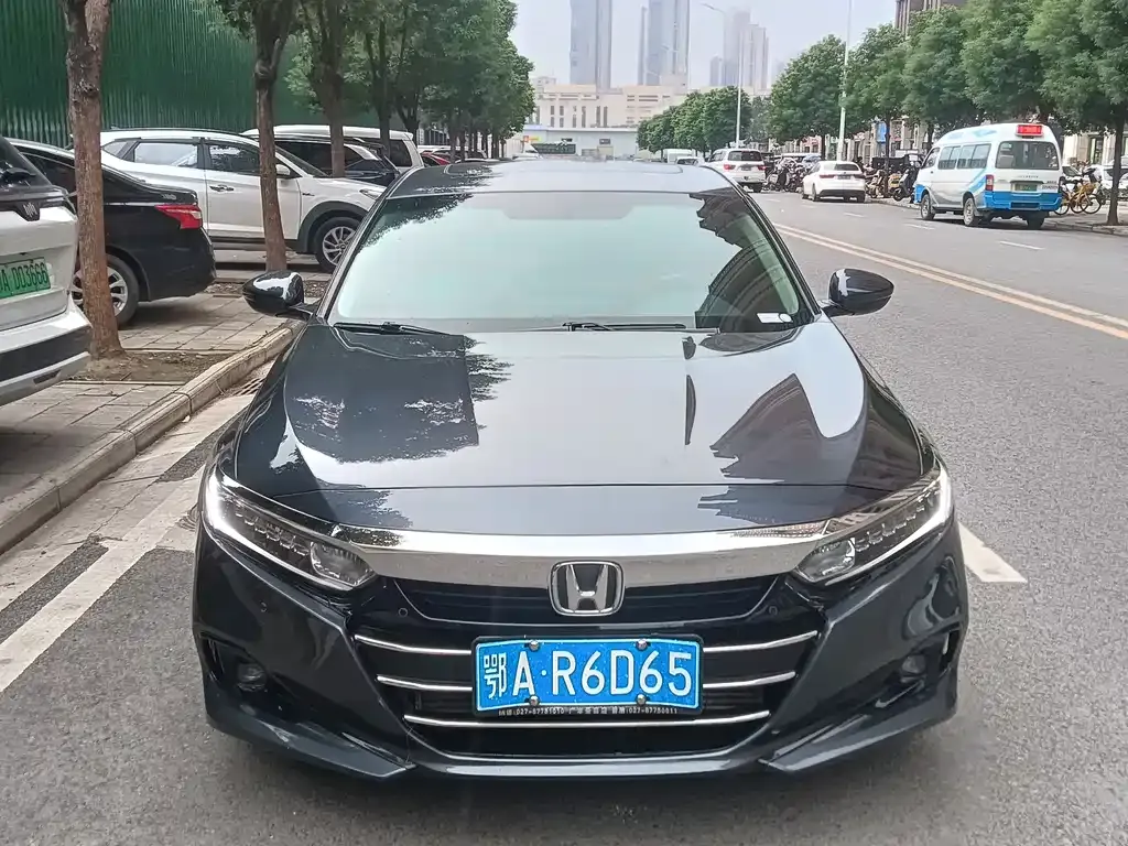 Honda Accord — фото 2
