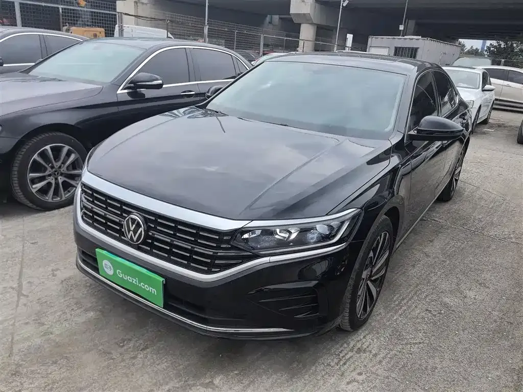 Volkswagen Passat 2022 из CN, фото 2