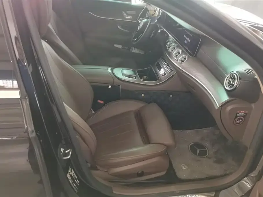 Mercedes-Benz E-Class 2022 из CN, фото 8
