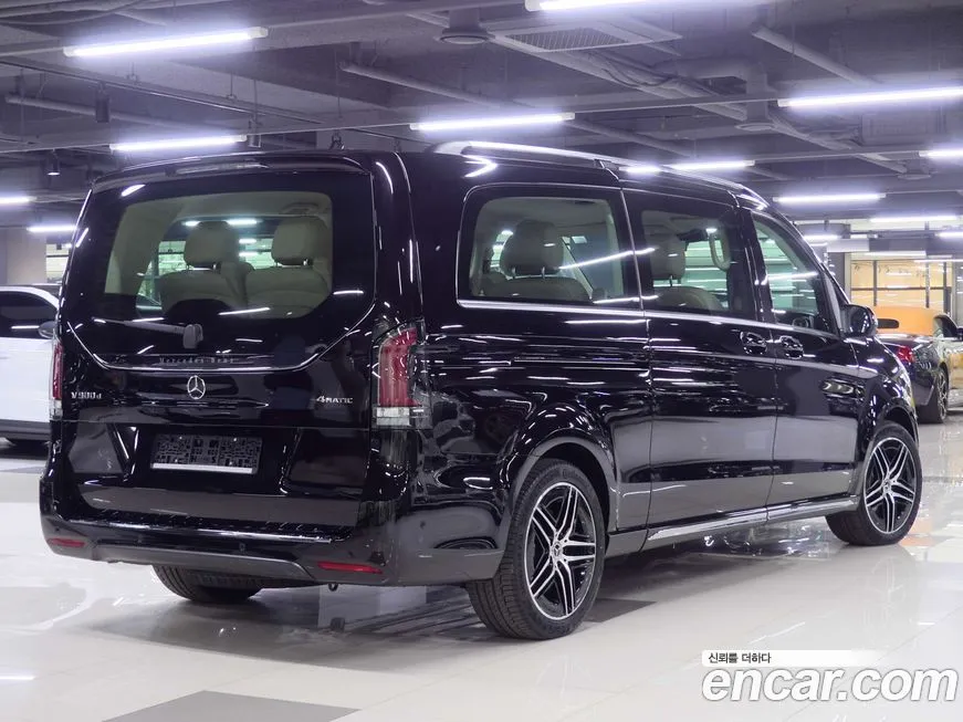 Mercedes-Benz V-Class 2025 из KR, фото 2