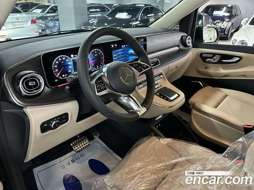 Mercedes-Benz V-Class 2025 из KR, фото 5