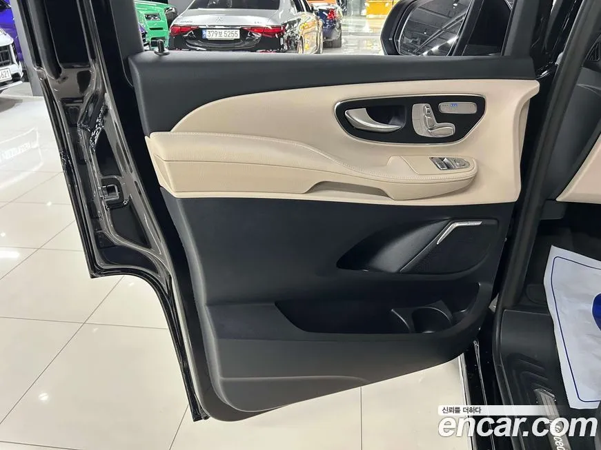 Mercedes-Benz V-Class 2025 из KR, фото 7