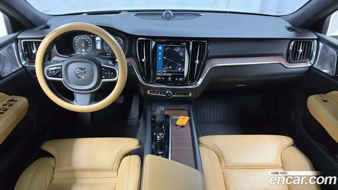 Volvo V60 2022 из KR, фото 7