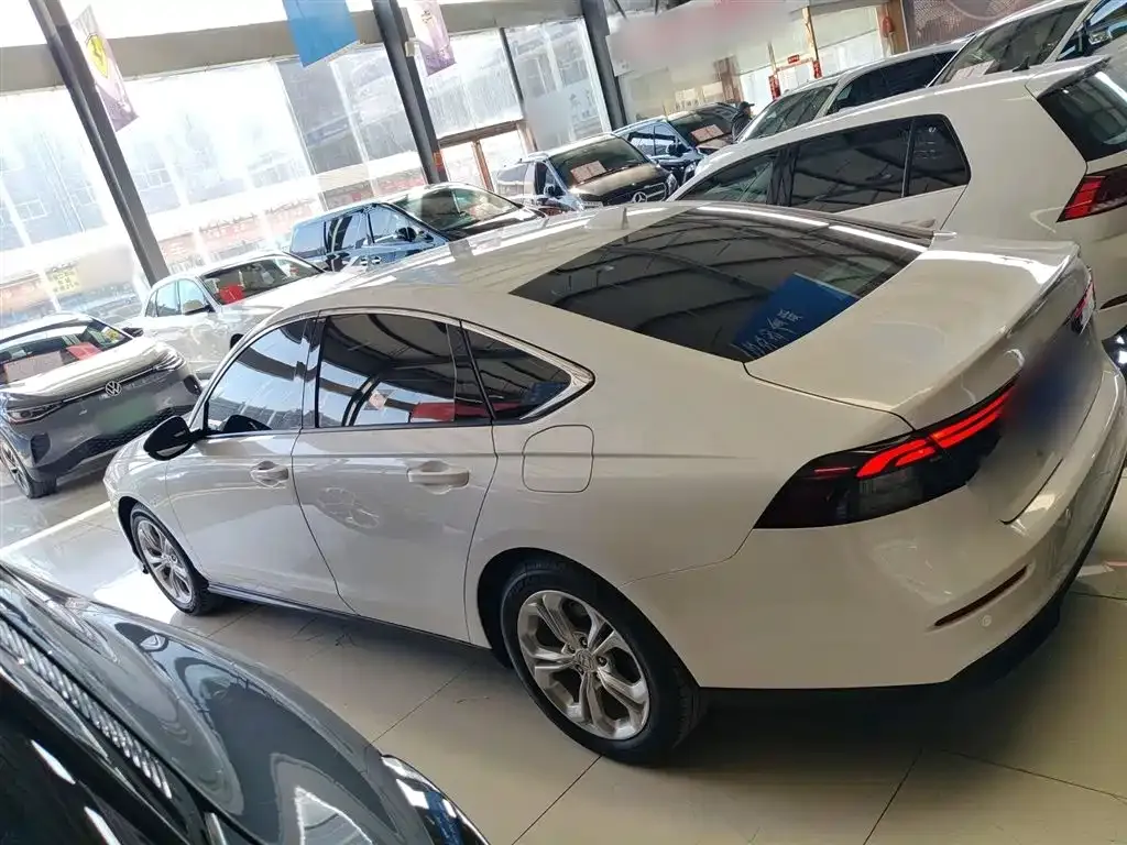 Honda Accord 2023 из CN, фото 5