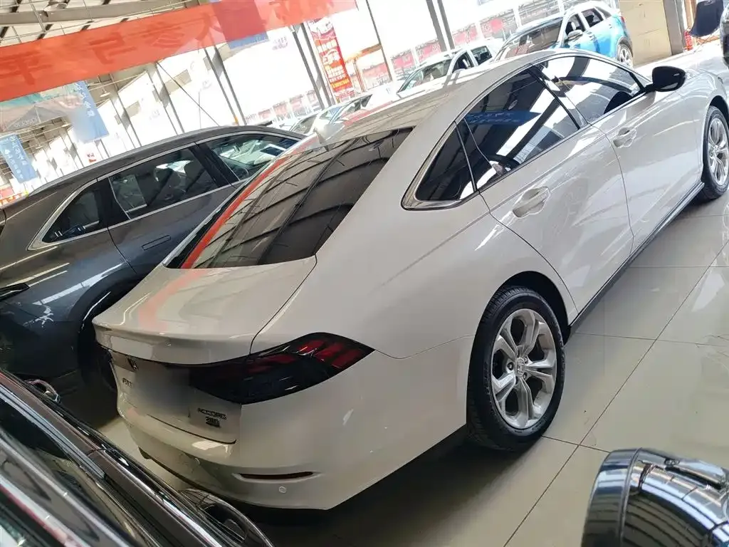 Honda Accord 2023 из CN, фото 7