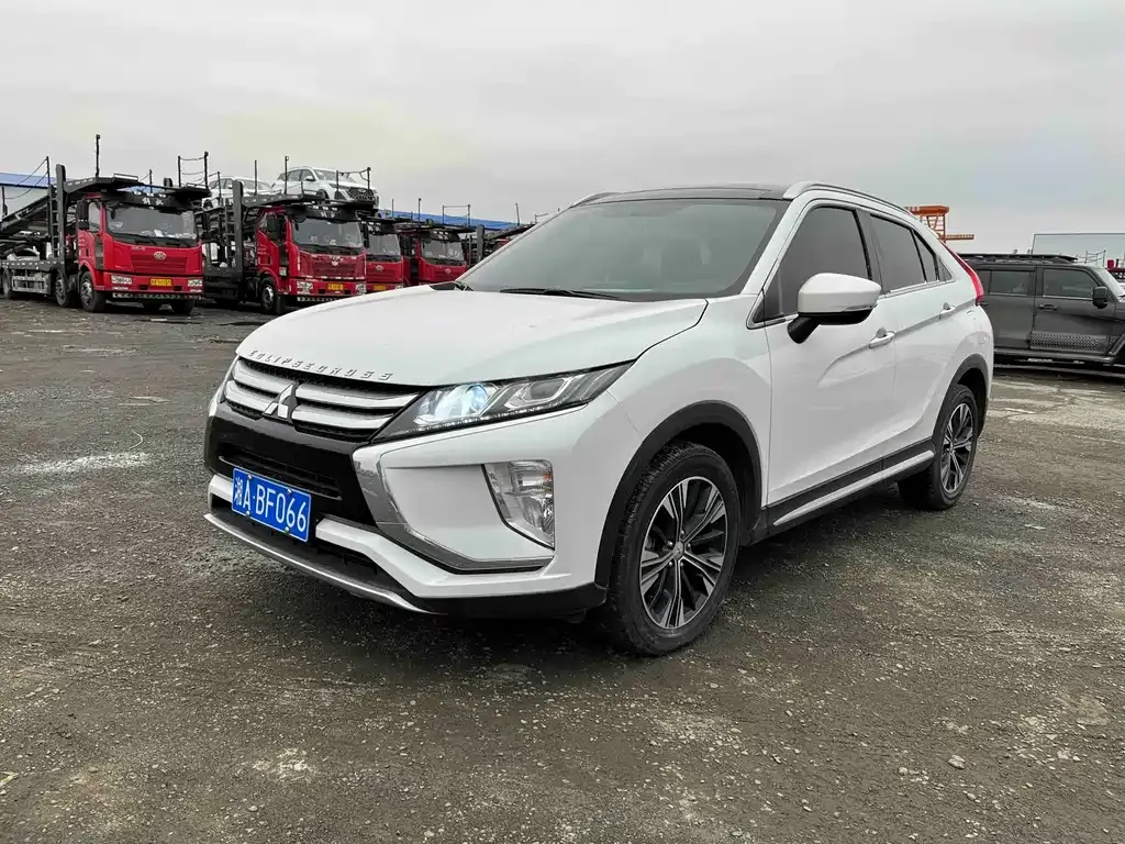 Mitsubishi Eclipse Cross 2022 из CN, фото 1