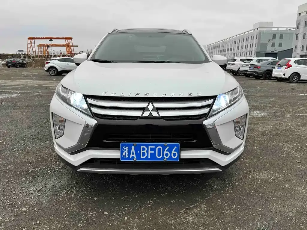 Mitsubishi Eclipse Cross 2022 из CN, фото 2