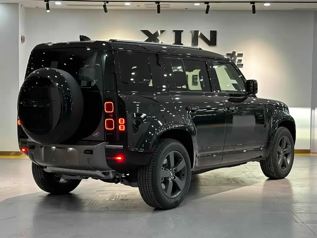 Land Rover Defender 2025 из CN, фото 4