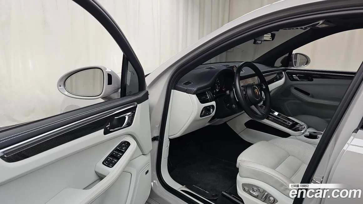 Porsche Macan 2022 из KR, фото 10