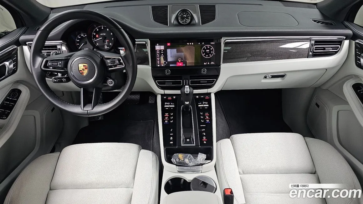 Porsche Macan 2022 из KR, фото 7