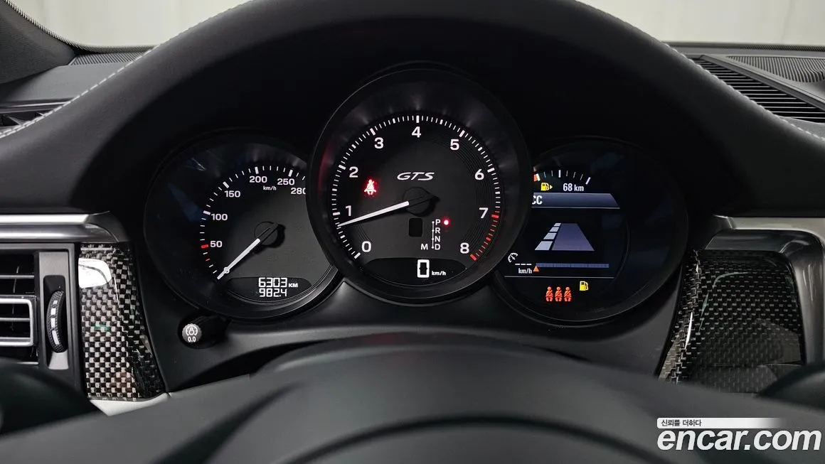 Porsche Macan 2022 из KR, фото 8