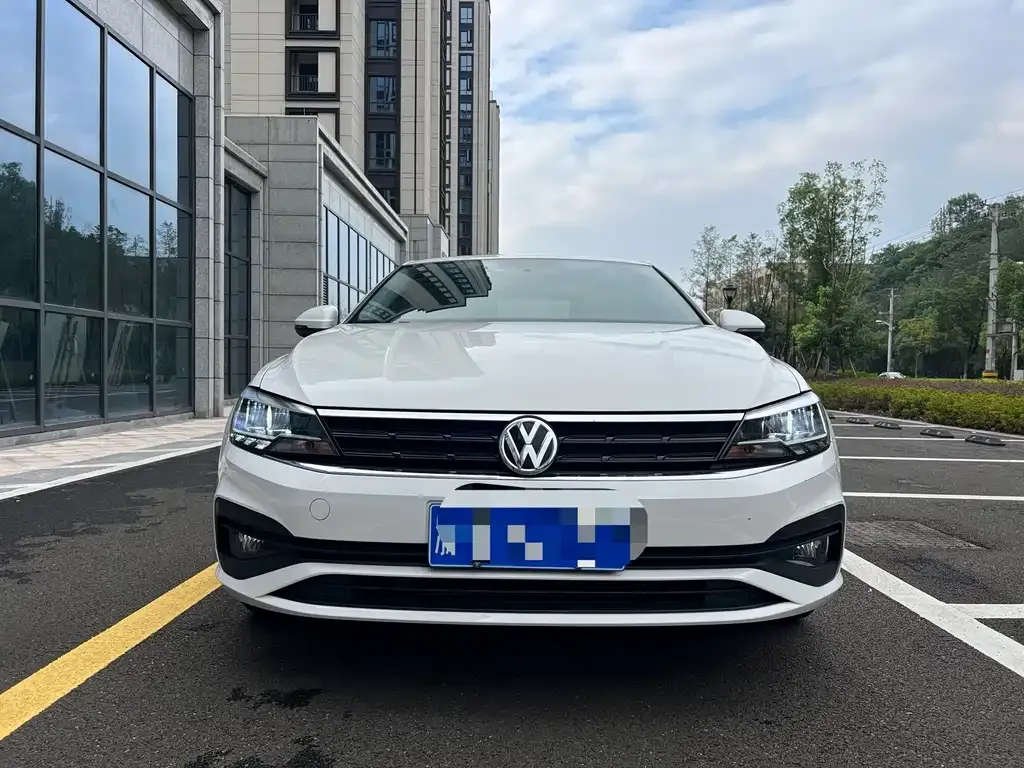 Volkswagen Lamando 2021 из CN, фото 2
