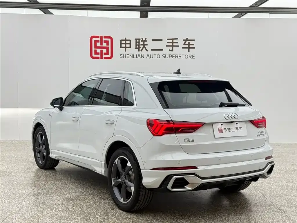 Audi Q3 — фото 3