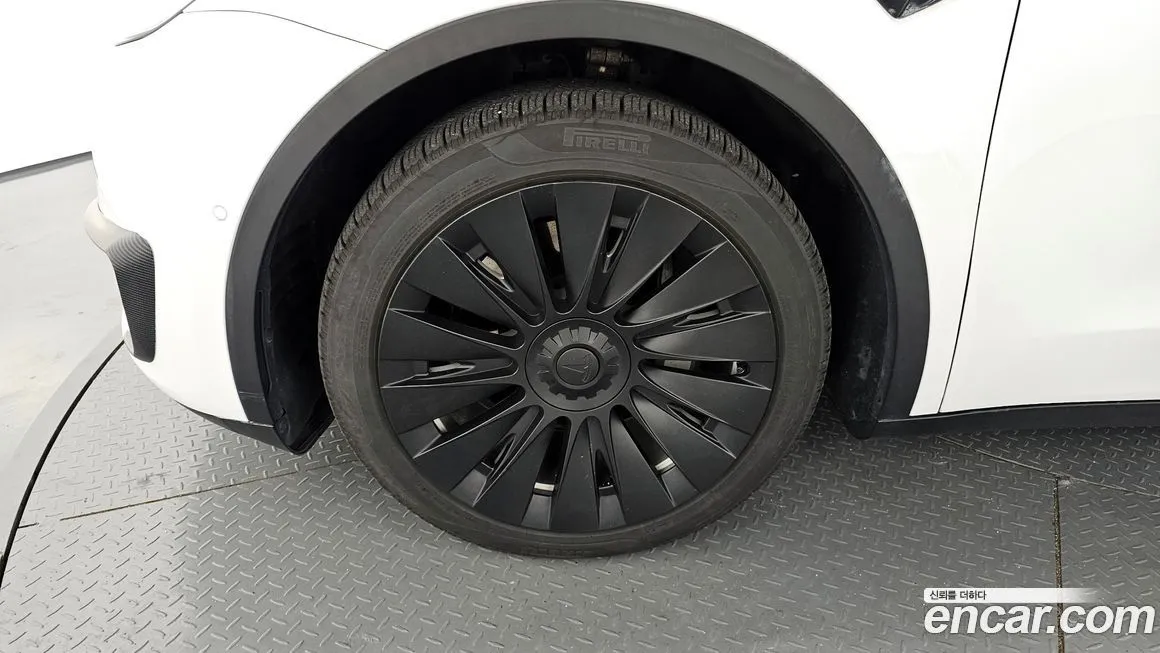 Tesla Model Y 2021 из KR, фото 5