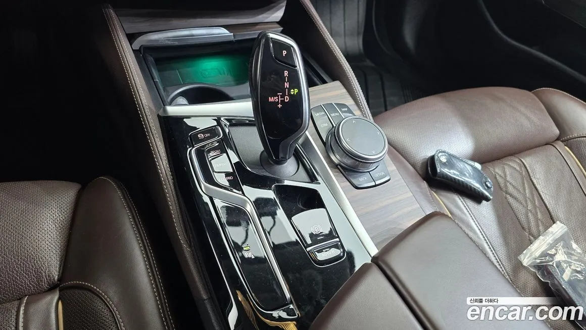 BMW 5-Series 2021 из KR, фото 9