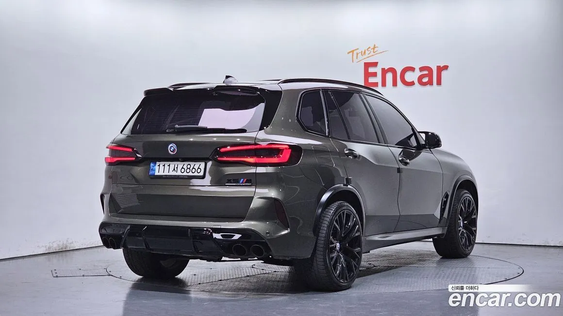 BMW X5M 2022 из KR, фото 2