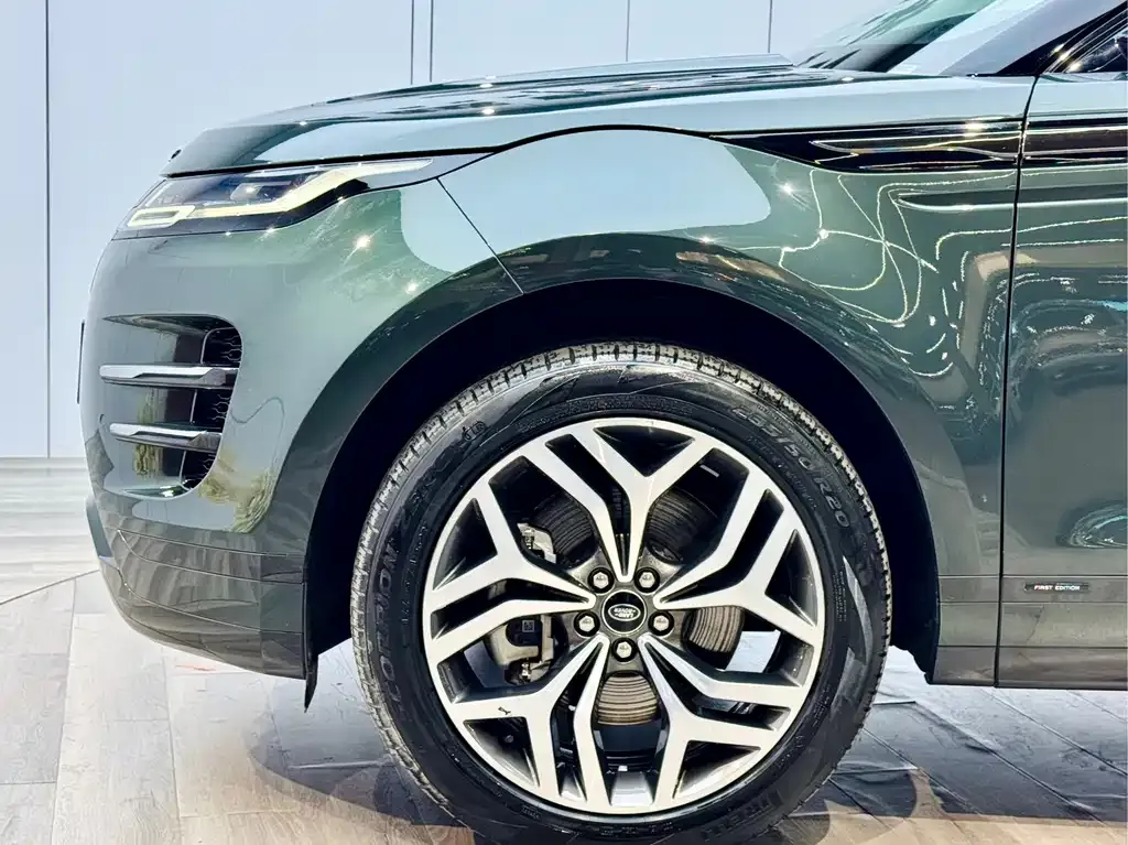 Land Rover Evoque — фото 10