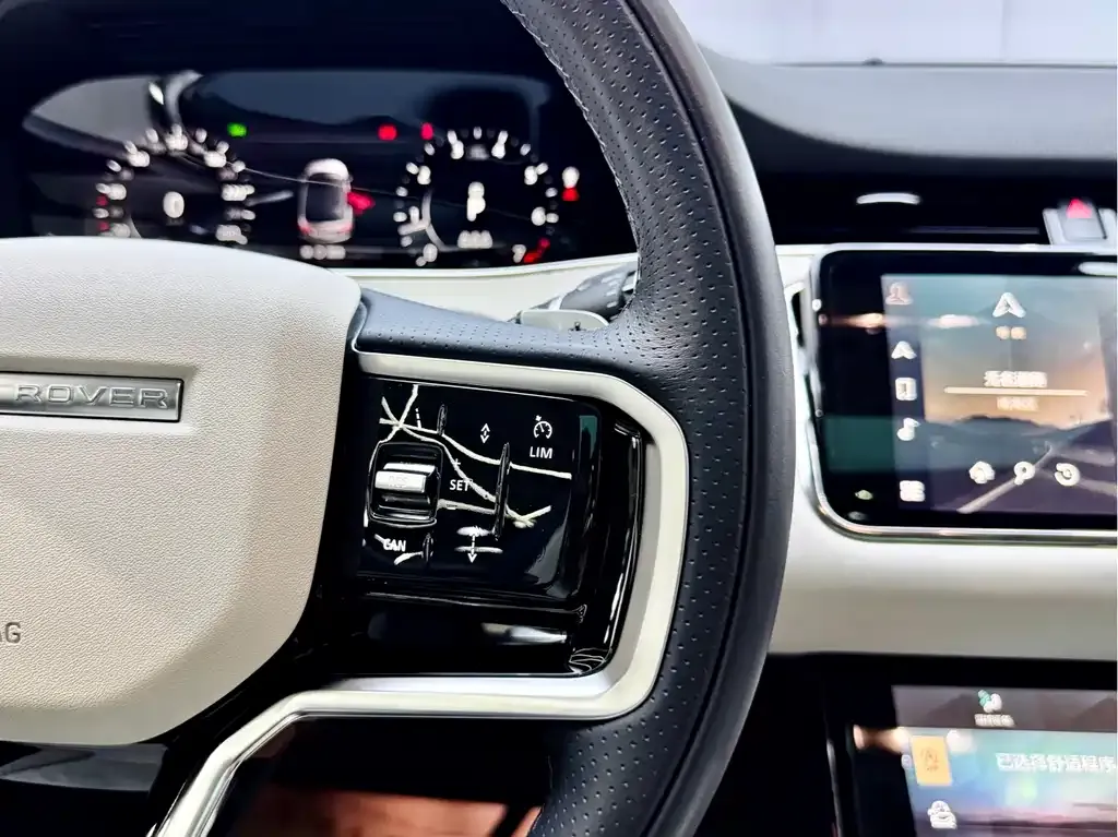 Land Rover Evoque — фото 4