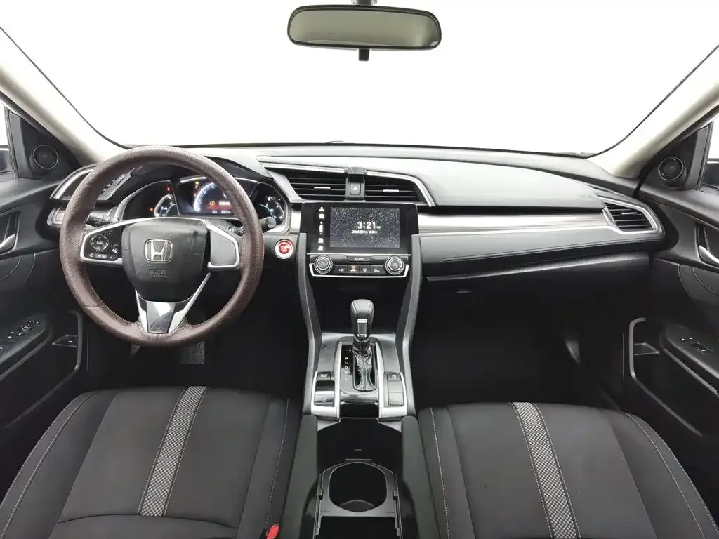 Honda Civic 2021 из CN, фото 5