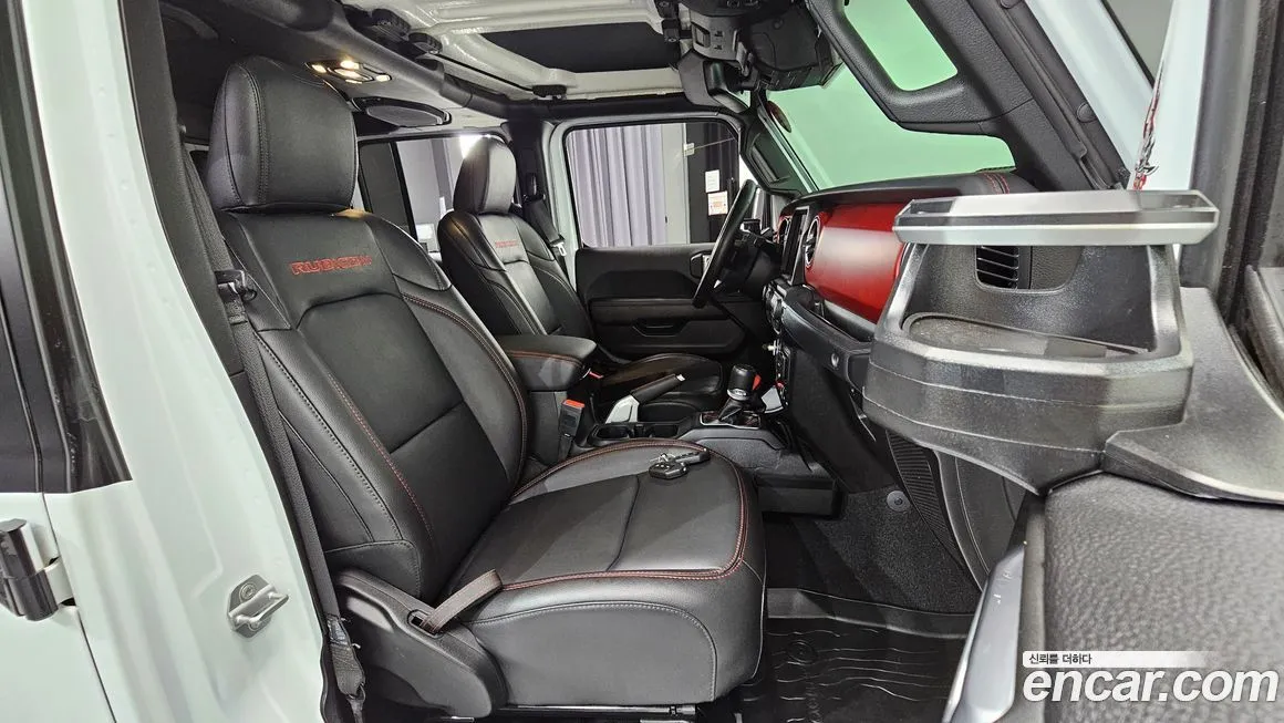 Jeep Gladiator 2021 из KR, фото 10