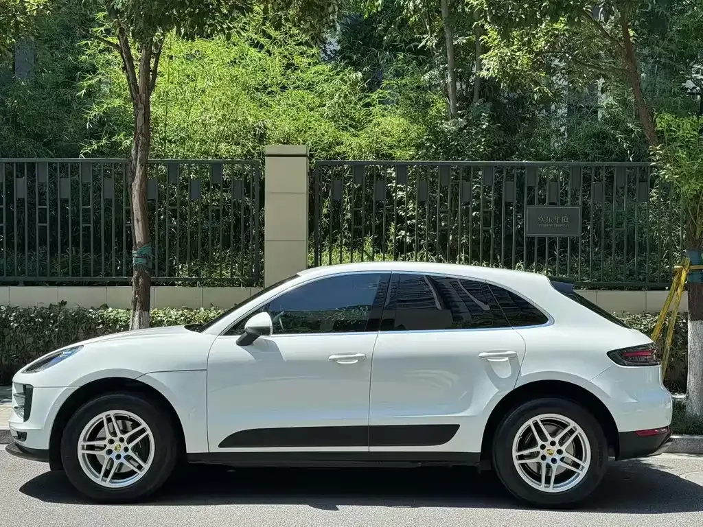 Porsche Macan 2021 из CN, фото 3