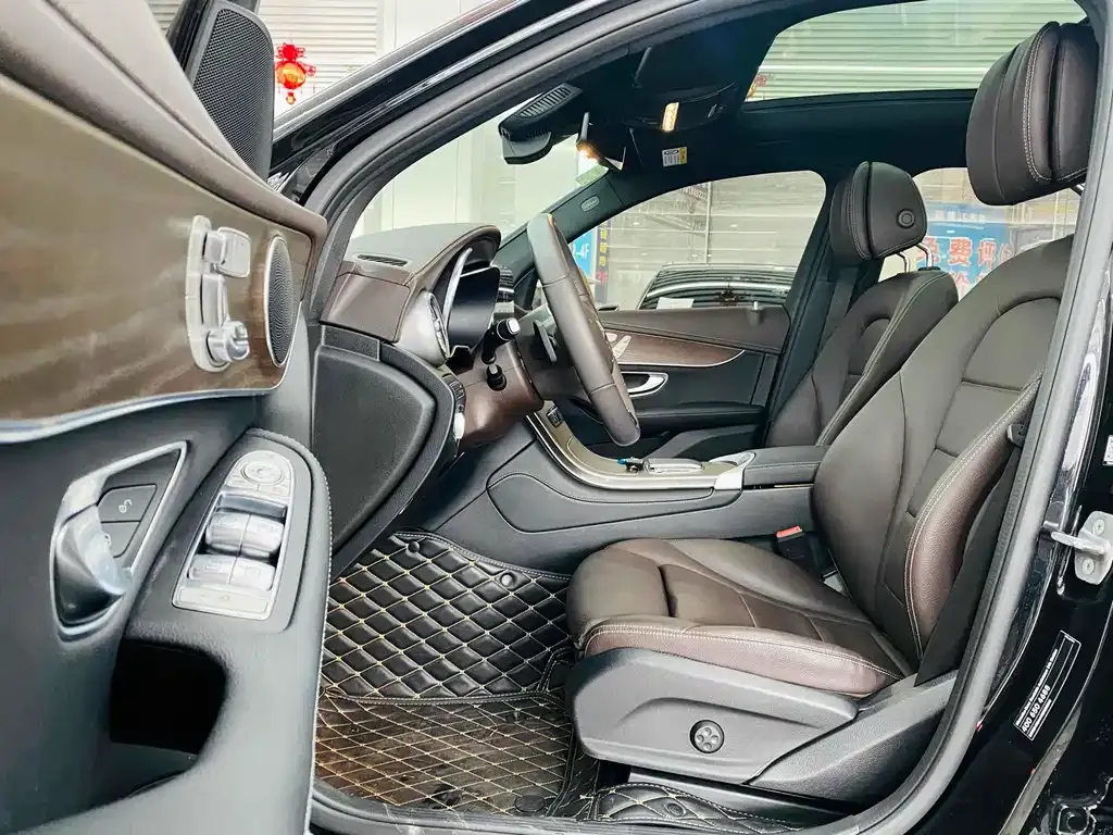 Mercedes-Benz GLC 2022 из CN, фото 4