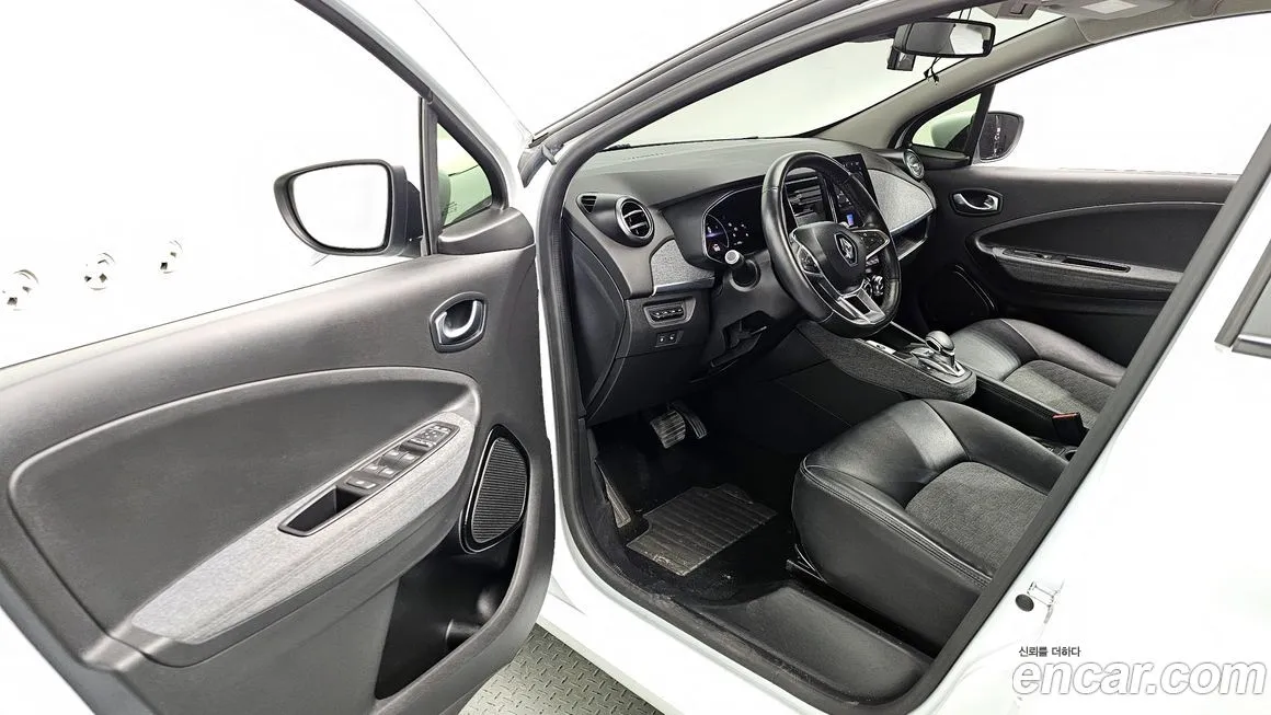 Renault Korea (Samsung) Zoe 2021 из KR, фото 10