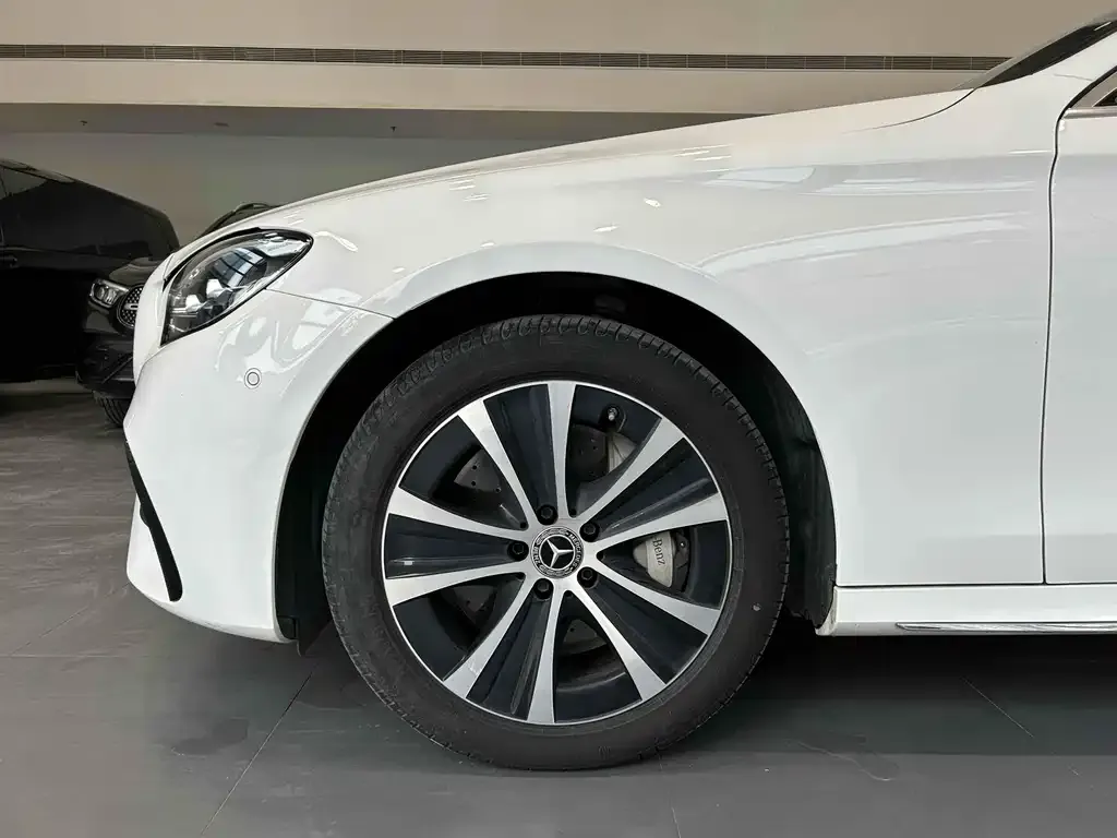 Mercedes-Benz E-Class New Energy 2023 из CN, фото 4