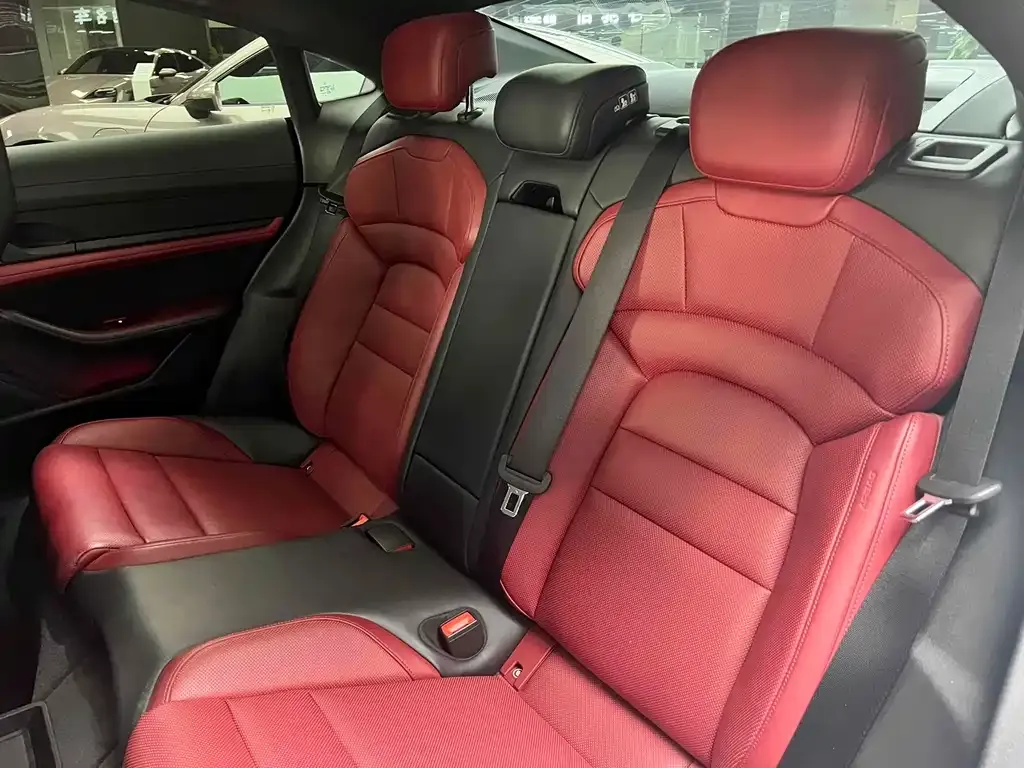 Porsche Taycan 2023 из CN, фото 10